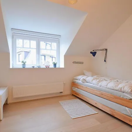 Cosy Apartment In Oostduinkerke