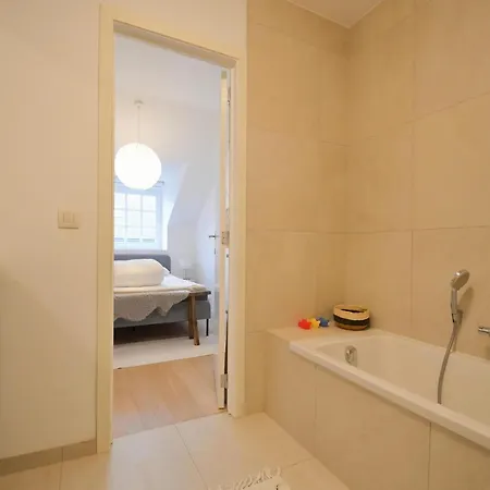 Cosy Apartment In Oostduinkerke