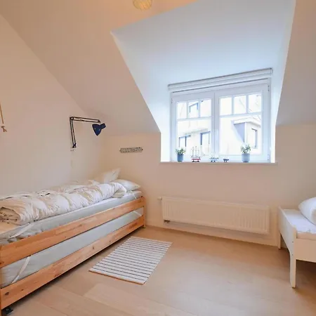 Cosy Apartment In Oostduinkerke Apartment